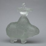 upcycled-glass_animal_with_headpiece